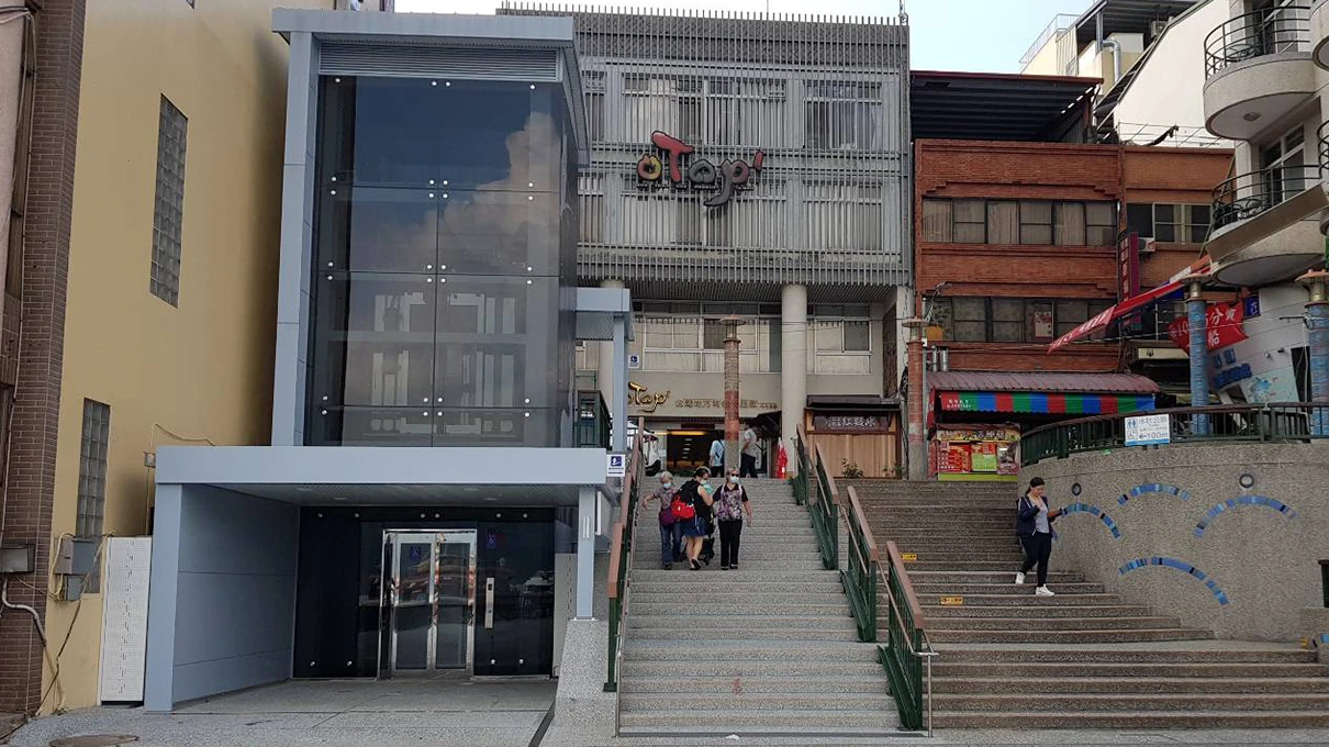 水社碼頭無障礙升降梯